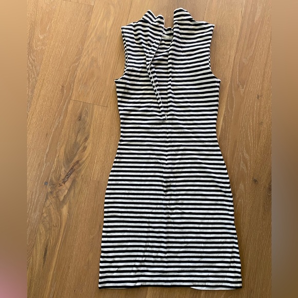French Connection stripe dress - Picture 2 of 2
